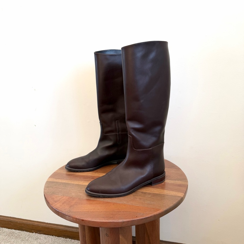 Stuart Weitzman Equine minimalist brown leather riding boots tall size 9 flat